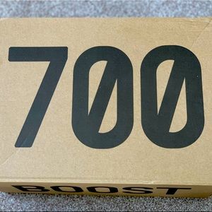 Yeezy 700 v2 “Inertia”